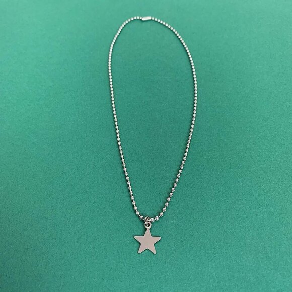 Steel Star Pendant Choker Necklace - Picture 1 of 3